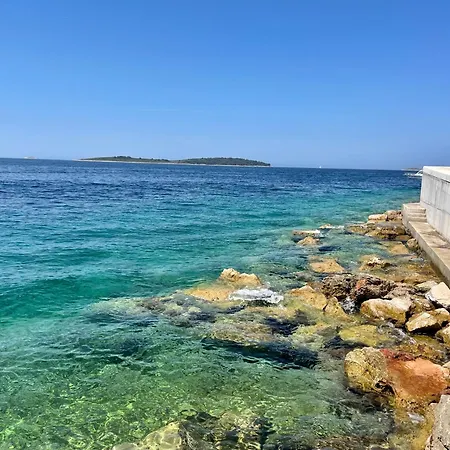 La Casita Beachfront